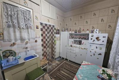 Apartament de vanzare cu 2 camere, 80mp, decomandat, Ocna M - 6