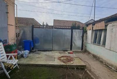 Casă individuală cu 2 camere în Valenta