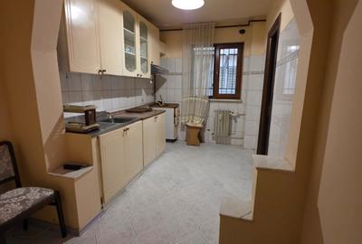 Apartament cu 3 camere decomandat, mobilat în Tomis Nord - 5