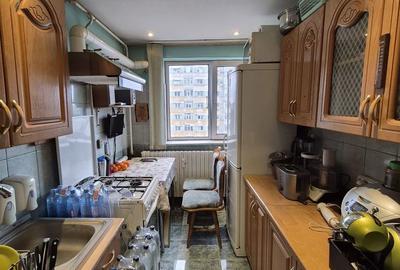 Apartament cu 3 camere semidecomandat în Titulescu - 3