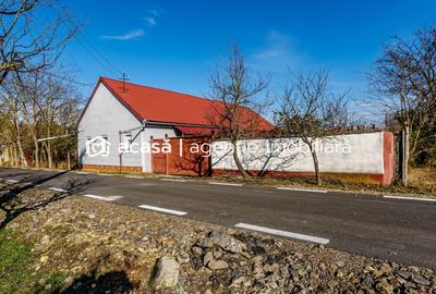 Casă individuală cu 4 camere cu Canalizare în Variașu Mare - 1