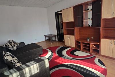 Inchiriere apartament 2 camere metrou 1 Decembrie 1918 - 1