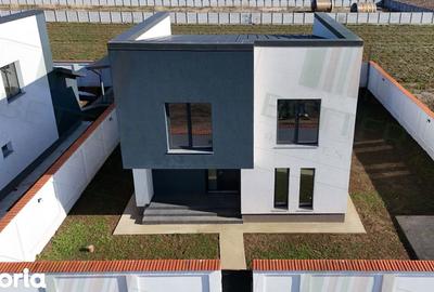 Casă cu 4 camere cu Teren 505 Mp în Frumușani - 8