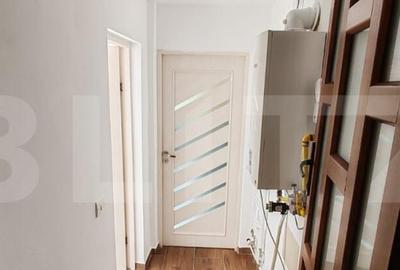 Casă cu 3 camere cu Canalizare în Schei - 2