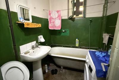 Apartament cu 3 camere semidecomandat în Central - 6