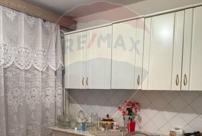 Apartament cu 3 camere decomandat, mobilat în Central - 2