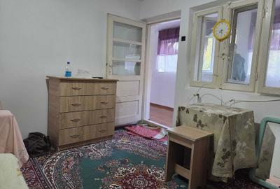 Casă cu 4 camere în Nanov - 1