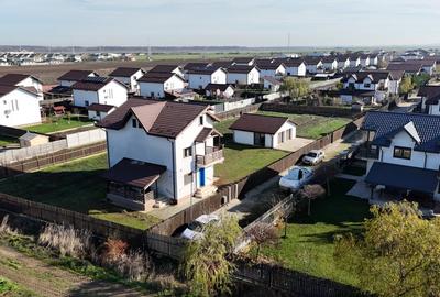 Vila vanzare Sabareni , teren 1876 mp - 1