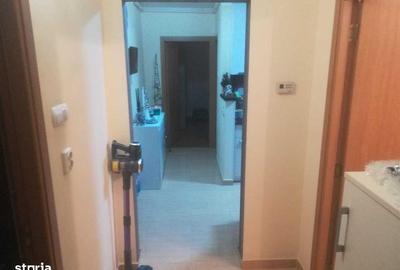 Apartament cu 3 camere decomandat în Central - 2