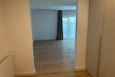 Apartament cu 4 camere semidecomandat, mobilat în Eminescu - 10
