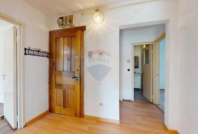 Apartament cu 4 camere decomandat în Valea Cetății - 3