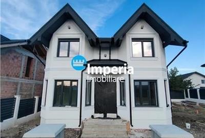 Casă individuală cu 4 camere cu Teren 500 Mp în Copou - 1