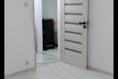 Ap 2 Camere cf1 et 3 10 51 mp Semidec Titan Bld 1Decembrie Renovat total Ap 2 Camere cf1 et 3 10 51 mp Semidec Titan Bld 1Decembrie Renovat total - 2