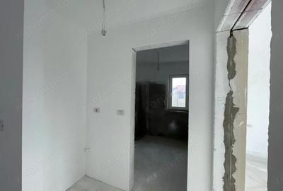 Apartament cu 2 camere decomandat în Giarmata - 2