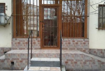 Brotacei - spatiu comercial - parter stradal