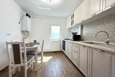 Apartament cu 3 camere decomandat, mobilat în Est - 10