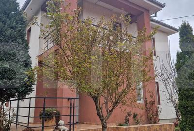 Casă cu 4 camere în Șimnicu de Jos - 3