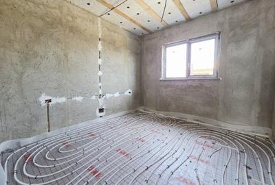 Casă individuală cu 4 camere cu Teren 470 Mp în Costi - 9