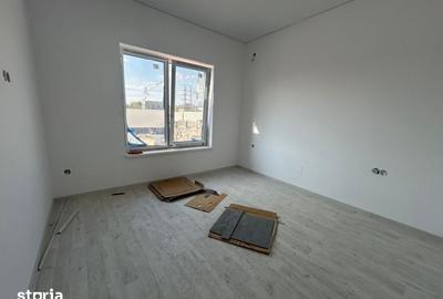 Casă cu 4 camere cu Teren 300 Mp în Central - 7
