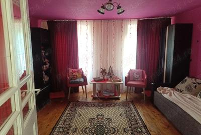 Casă cu 5 camere în Bozovici - 6