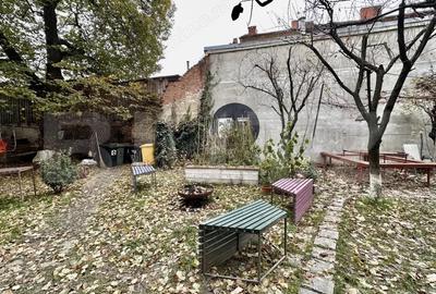 Apartament cu 3 camere decomandat, mobilat în Traian - 12