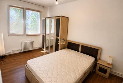 Apartament cu 2 camere semidecomandat, mobilat în Semicentral