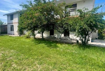 Casă cu 4 camere în Central - 9