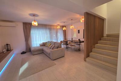 Duplex cu 5 camere cu Piscina în Tunari - 1