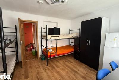 Casă cu 7 camere cu Teren 130 Mp în Centrul Istoric - 2