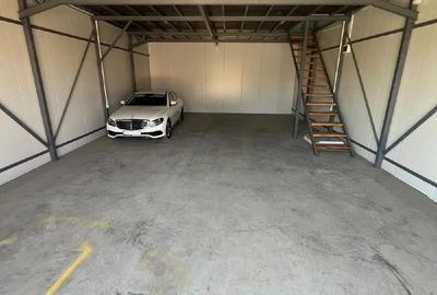 Spațiu comercial, de 240 mp, în Central - 3