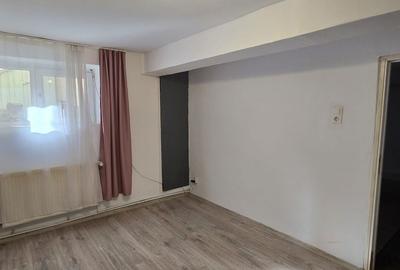 Spațiu comercial, de 40 mp, în Ultracentral - 8