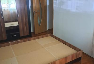 Apartament cu 3 camere semidecomandat, mobilat în Dacia - 9