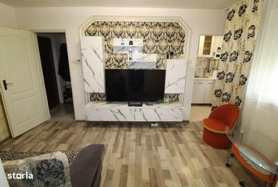 Apartament cu 2 camere decomandat în Central - 2