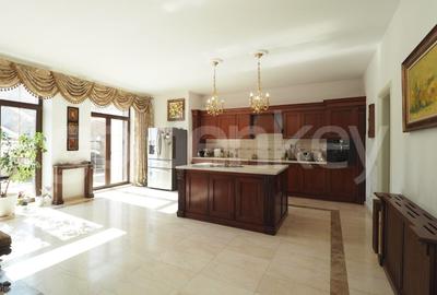 Casă individuală cu 6 camere cu Canalizare în Iancu Nicolae - 6