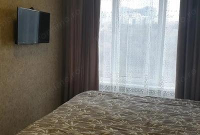 Garsonieră decomandată în 13 Septembrie