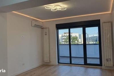 Spațiu comercial, de 80 mp, în Muncii - 11