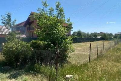 Teren de 800 mp, în Micești - 2