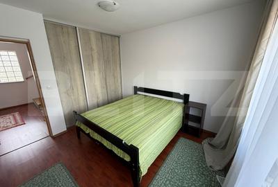 Apartament 4 camere, 110 mp, zona Campului - 1