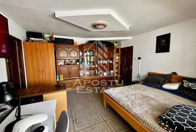 Apartament cu 2 camere semidecomandat, mobilat în Dâmbovița - 1