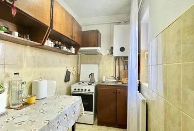 Apartament cu o camera, etaj 4 de vanzare, zona Soarelui - 4
