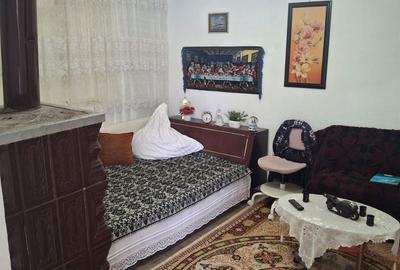 Casă cu 3 camere în Vetrișoaia - 6