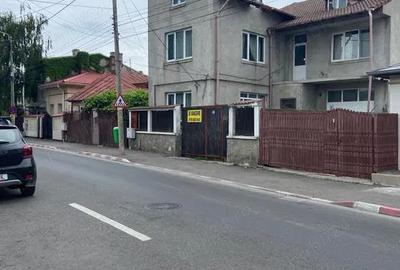De vanzare casa central Targovi?te, str. Ceta?ii, in apropirea Spitalului Jude?ean - 1