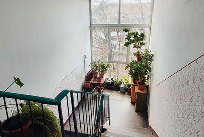 Apartament cu 3 camere semidecomandat în Rogerius - 2