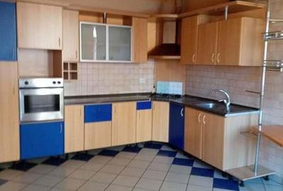 Casă cu 6 camere cu Teren 500 Mp în Nădlac - 1