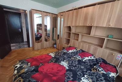 Apartament cu 3 camere decomandat în Complex Studențesc - 8