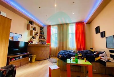 Apartament cu 4 camere semidecomandat în Unirii - 3