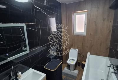 Apartament cu 3 camere în Central - 2