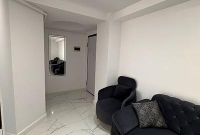 Apartament cu 3 camere în Central - 1