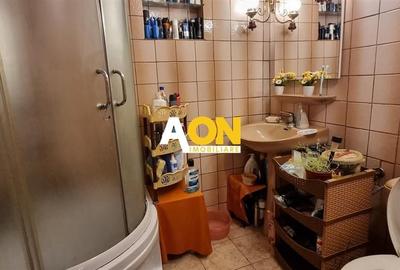 Casă individuală cu 5 camere cu Canalizare în Central - 4