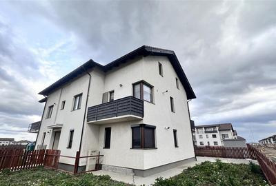 Apartament cu 3 camere decomandat în Exterior Est - 1